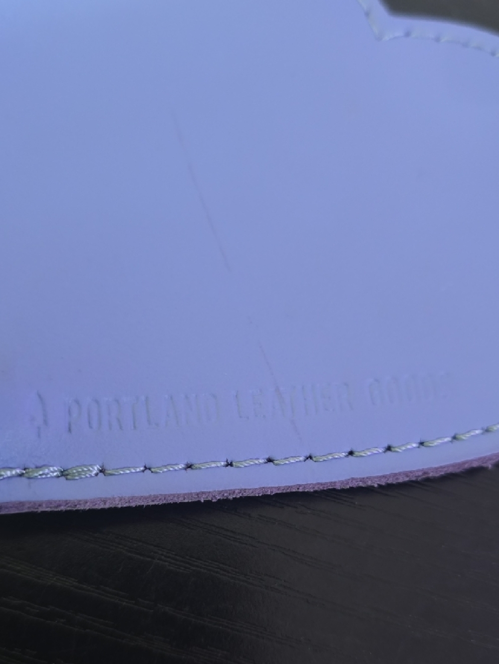Portland Leather Lavender Heart Coin Pouch with Gold Stitching - Picture 2 of 5